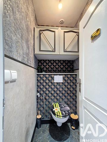 Maison à vendre 5 pièces 163 m² Vals-près-le-Puy