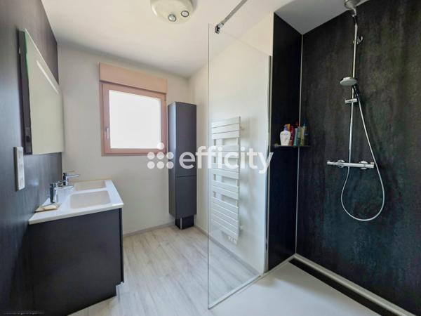 Maison 6 pièces - 110 m² Exclusivité efficity