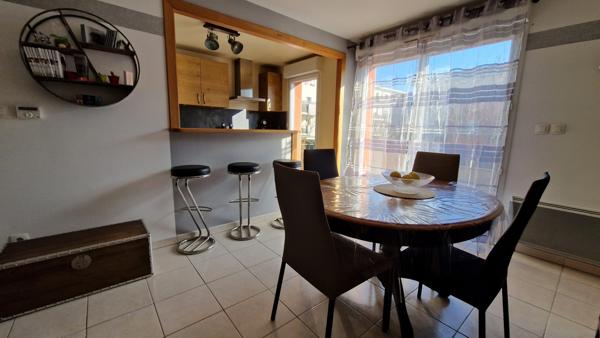 NOUVEAU PRIX. A pieds de toutes les commodités Lorousaines!