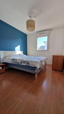 NOUVEAU PRIX. A pieds de toutes les commodités Lorousaines!