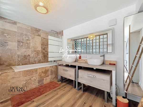 Maison de 125 m2 située sur les hauteurs