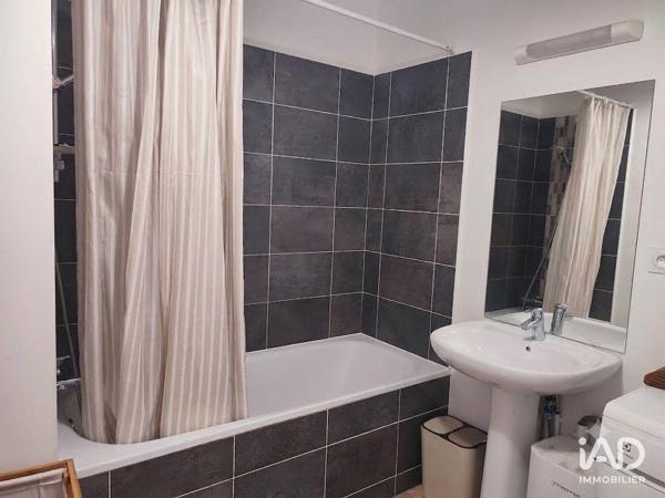 Location appartement 3 pièces 63 m² Nantes