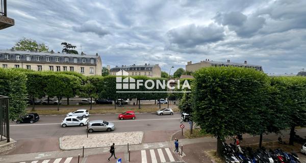Location Studio meublé 27.93 m² - Versailles 78000