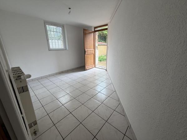 Location / Appartement T5