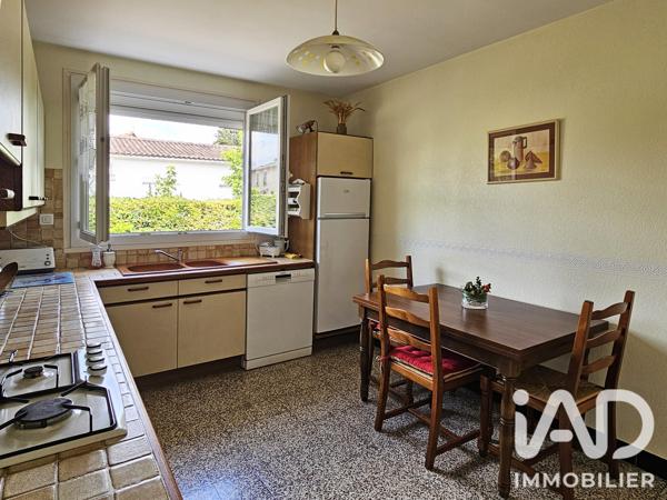 Maison à vendre 5 pièces 102 m² Châteaubernard