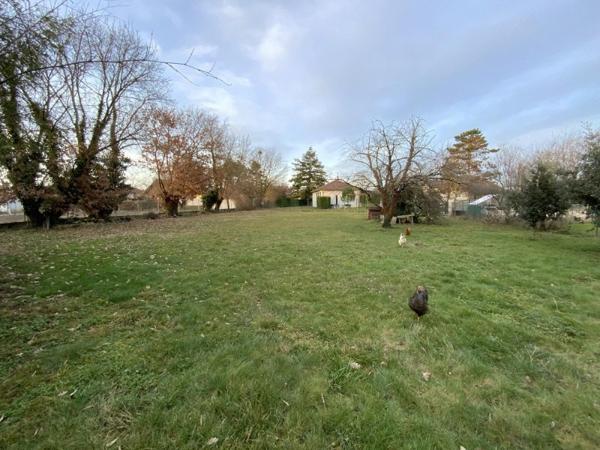 Vente / Terrain constructible à Charvieu-Chavagneux (38230)