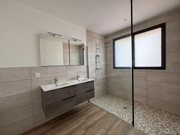 Maison Audenge 6 pièce(s) 157.97 m2