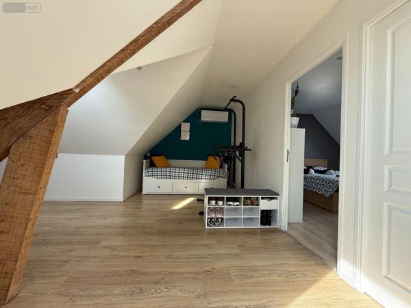 Maison à vendre à Trangé dans la Sarthe (72650), ref : SL-72021-496