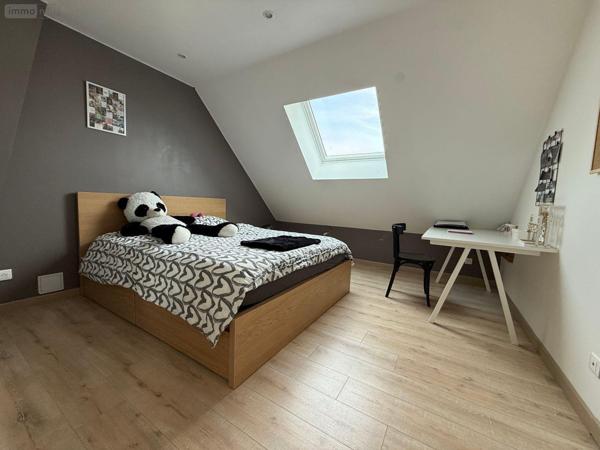 Maison à vendre à Trangé dans la Sarthe (72650), ref : SL-72021-496