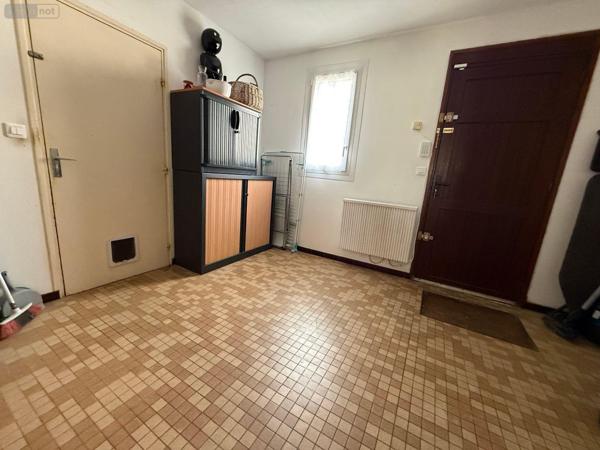 Maison à vendre à Trangé dans la Sarthe (72650), ref : SL-72021-496