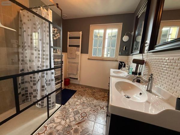 Maison à vendre à Trangé dans la Sarthe (72650), ref : SL-72021-496