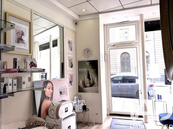 Esthétique, Coiffure​ à vendre 60 m² Paris 8