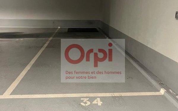 Stationnement à vendre    22,50 m2 Issy-les-Moulineaux