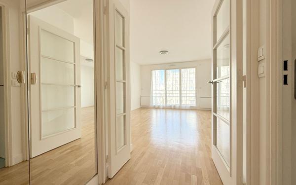 Appartement à vendre    2 pièces • 51,86 m2 Vanves