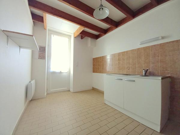 Maison à vendre à LE LOROUX BOTTEREAU - 183750 €