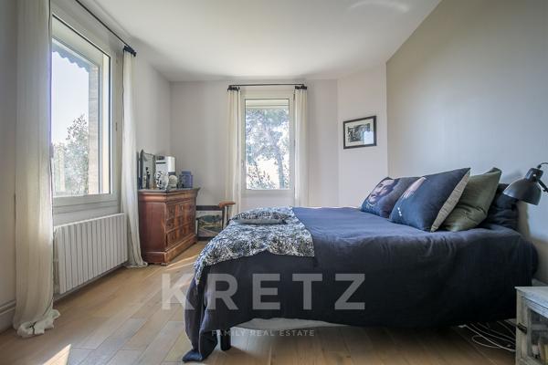 Propriété historique avec vue Palais des Papes