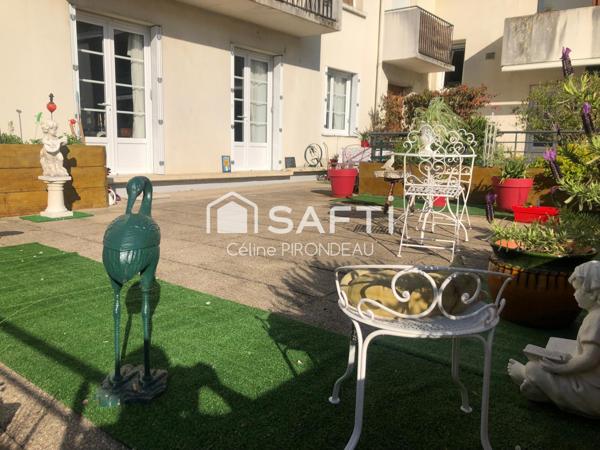 APPARTEMENT AVEC TERRASSE - SAUMUR