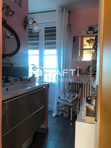 APPARTEMENT AVEC TERRASSE - SAUMUR