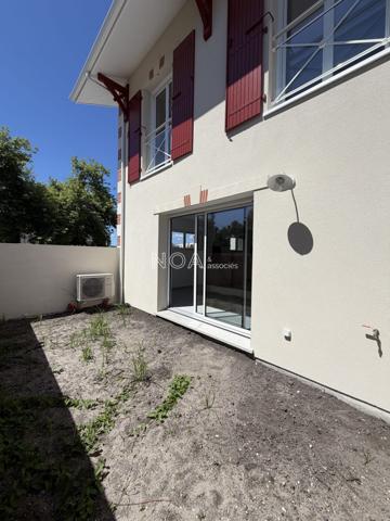 Maison récente, construction 2026