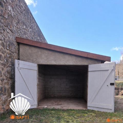 Beau corps de ferme avec une partie habitable de 115 m² + grange 200 m² + garage