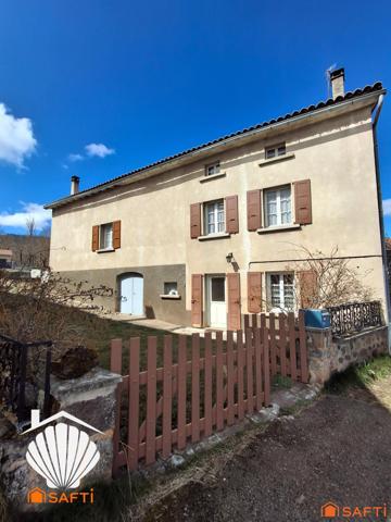 Beau corps de ferme avec une partie habitable de 115 m² + grange 200 m² + garage