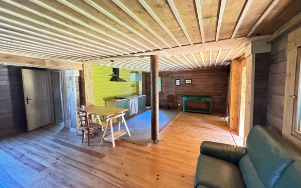 Maison à vendre    3 pièces • 91,25 m2 Forest-Saint-Julien