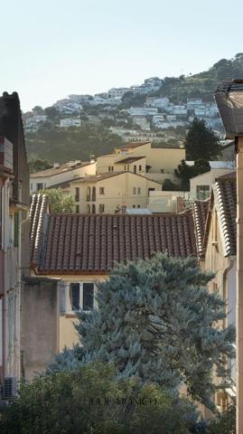 DUPLEX CENTRE VILLE