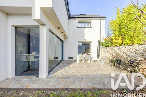 Immeuble à vendre 400 m² Gennevilliers