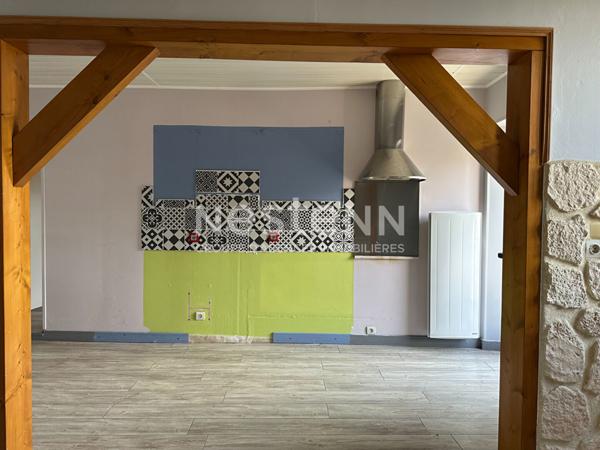 Longere a proximite des commerces !