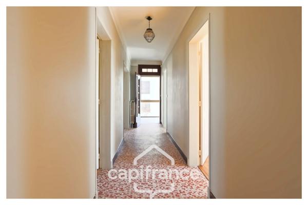 Maison individuelle de 90m² à Gourdon (46) – Beaux volumes et fort potentiel d’aménagement