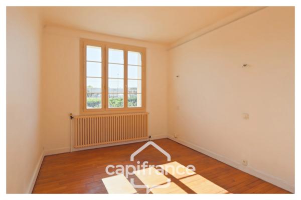 Maison individuelle de 90m² à Gourdon (46) – Beaux volumes et fort potentiel d’aménagement