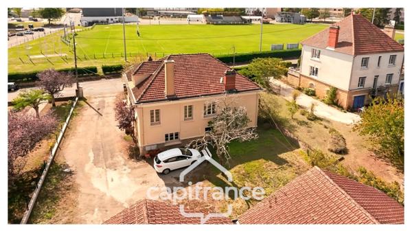 Maison individuelle de 90m² à Gourdon (46) – Beaux volumes et fort potentiel d’aménagement