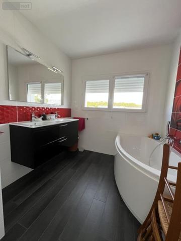 Maison à vendre à Saint-Évarzec dans le Finistère (29170), ref : 29014-2996