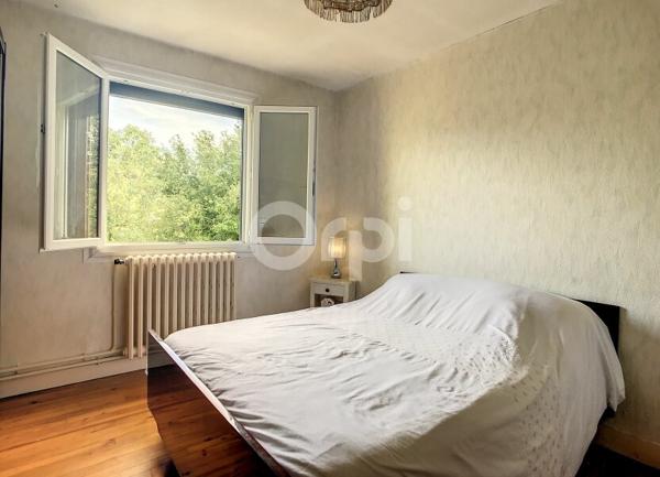 Maison à vendre    4 pièces •  Marsac-sur-l'Isle