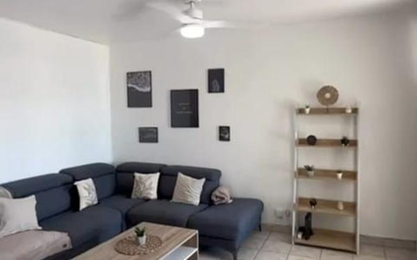 Appartement à vendre    4 pièces •  Les Abymes