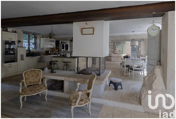 Maison à vendre 13 pièces 546 m² Duvy