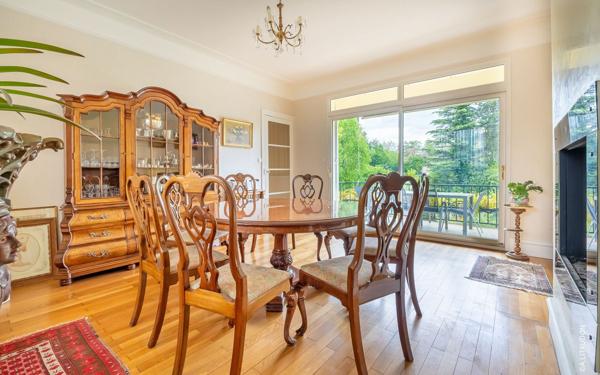 Maison à vendre    8 pièces •  Mâcon