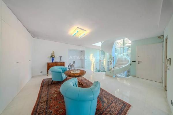 Vente Villa 8 pièces 378 m2 à Roquebrune-Cap-Martin