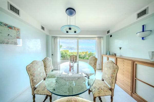 Vente Villa 8 pièces 378 m2 à Roquebrune-Cap-Martin