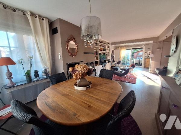 Maison INDIVIDUELLE, 3 chambres, dressing, bureau, jardin, garage