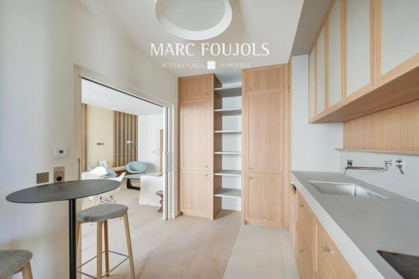 BRETEUIL – Appartement en rez-de-jardin avec 164 m² d’extérieur plein SUD