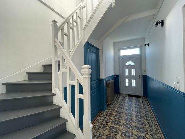 Maison avec beaucoup de charme - 3 chambres - Aubergenville secteur recherché - Gare Jardin et Sous-sol