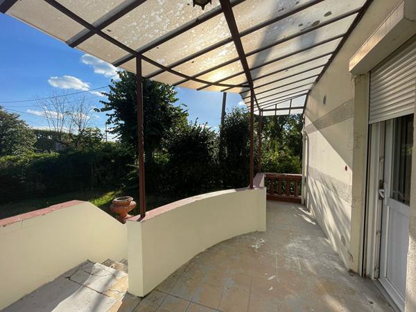 Maison avec beaucoup de charme - 3 chambres - Aubergenville secteur recherché - Gare Jardin et Sous-sol