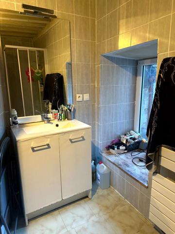 Immeuble à vendre PROCHE SEMUR-en-AUXOIS (21)