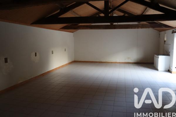 Maison à vendre 12 pièces 230 m² Clessé