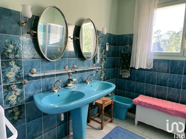 Maison à vendre 6 pièces 175 m² Ailhon