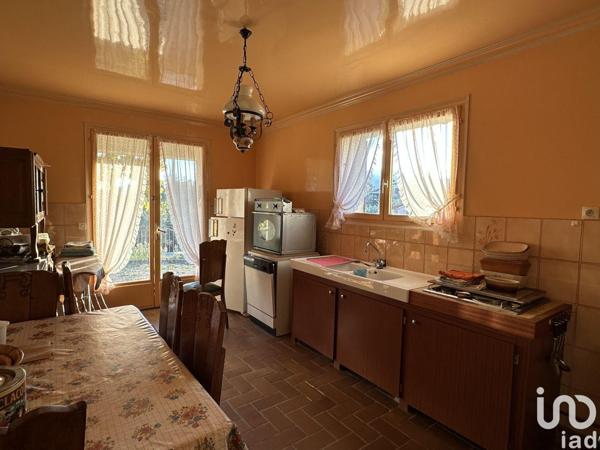 Maison à vendre 6 pièces 175 m² Ailhon