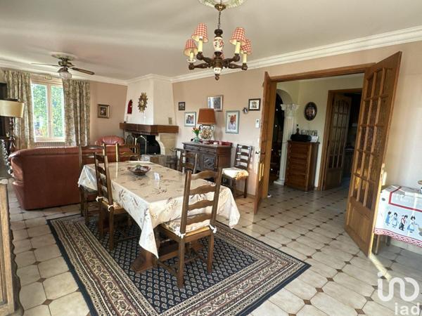 Maison à vendre 6 pièces 175 m² Ailhon