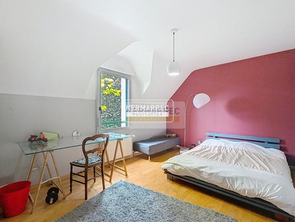 Maison 9 pièces – 221 m² environ à Saint-Grégoire (ref : 40281)