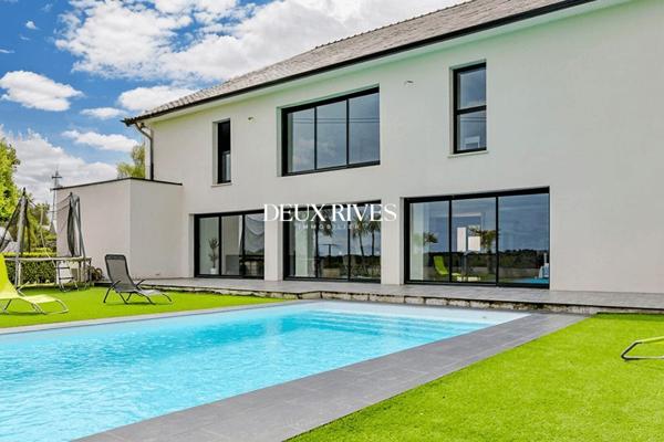 Maison de prestige 10 pièces - 350m2- Piscine - LA CHAPELLE SUR ERDRE